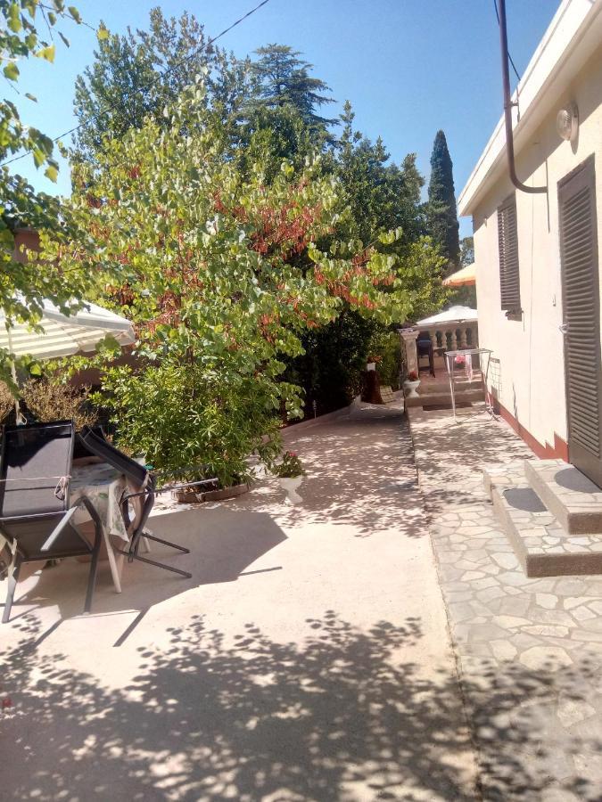Apartmani "Ostro" Crikvenica Kraljevica Exterior photo